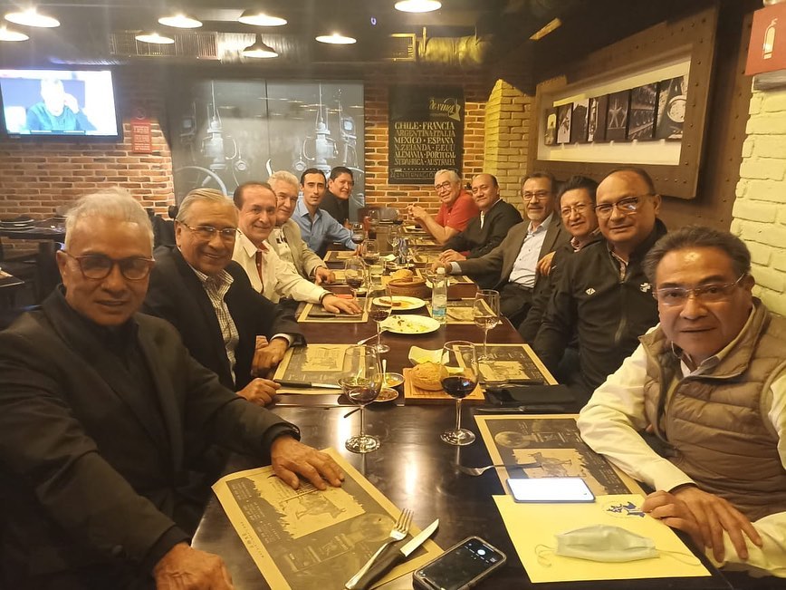 Cena de ex presidentes y del Consejo Consultivo del Colegio